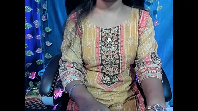 Forever Love2025 online show from 10.08.25