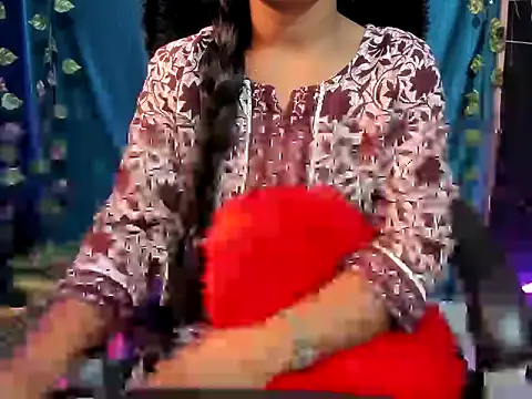 Forever Love2025 online show from 11.11.25