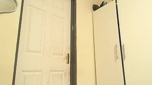 Snapshot of Goddessberry chatting on 11.10.25 Goddessberry online show from 11.10.25