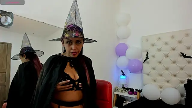 valeriasweet  online show from 10.12.25