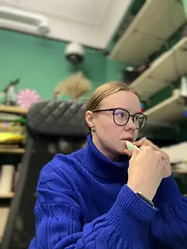  CherryBloom  online show from 09.25.25