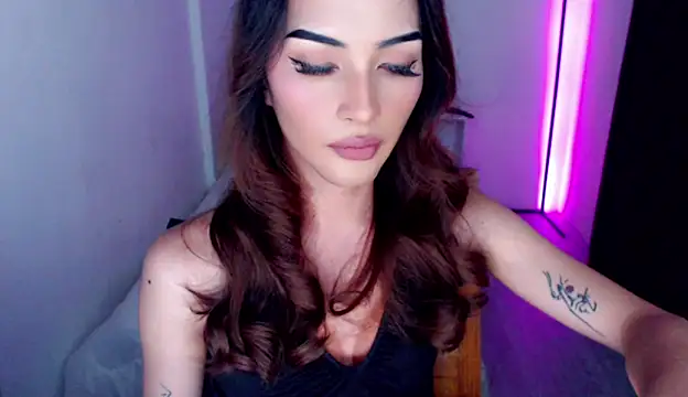 Snapshot of Alicegreenexx chatting on 04.27.26 Alicegreenexx online show from 04.27.26