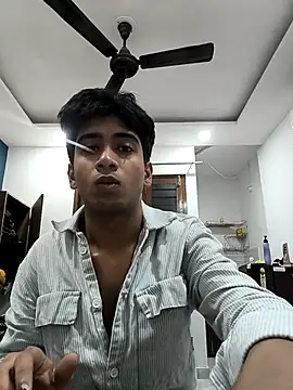 Snapshot of clasperhancock chatting on 10.29.25 clasperhancock online show from 10.29.25