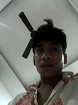 Snapshot of clasperhancock chatting on 10.31.25 clasperhancock online show from 10.31.25