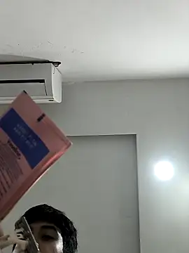 Snapshot of clasperhancock chatting on 11.01.25 clasperhancock online show from 11.01.25