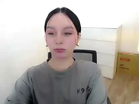 Snapshot of holly_tabby chatting on 11.16.25 holly tabby online show from 11.16.25