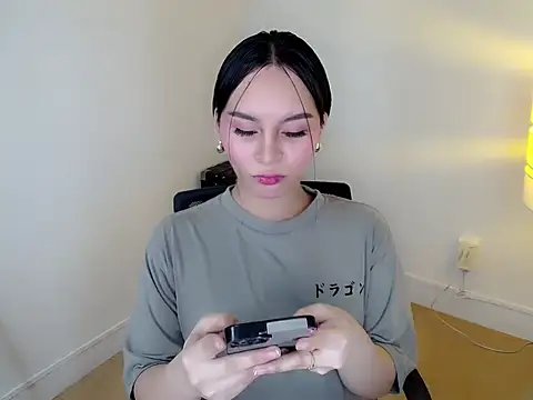 Snapshot of holly_tabby chatting on 01.06.26 holly tabby online show from 01.06.26