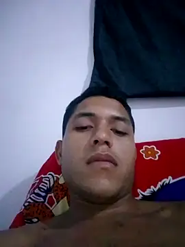 Snapshot of Jeikaliente chatting on 10.01.25 Jeikaliente online show from 10.01.25