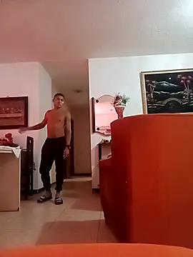 Snapshot of Jeikaliente chatting on 04.10.26 Jeikaliente online show from 04.10.26