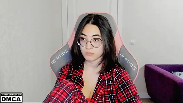 Snapshot of MeilideQian1 chatting on 09.22.25 MeilideQian1 online show from 09.22.25