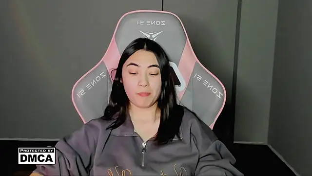 Snapshot of MeilideQian1 chatting on 02.04.26 MeilideQian1 online show from 02.04.26