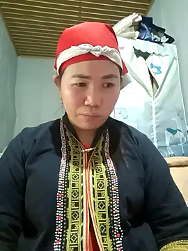 jienrrr online show from 10.19.25