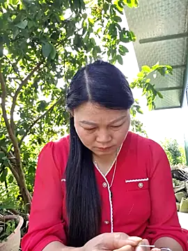 yoowwmr online show from 10.30.25