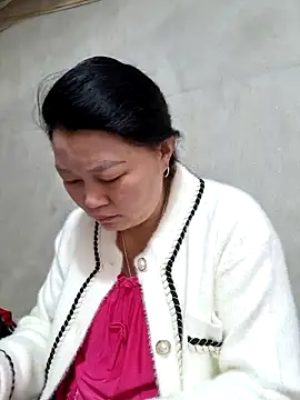 yoowwmr online show from 11.24.25