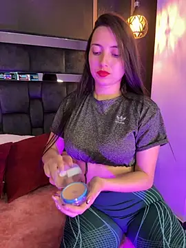 Snapshot of AndieJones_ chatting on 11.21.25 AndieJones online show from 11.21.25