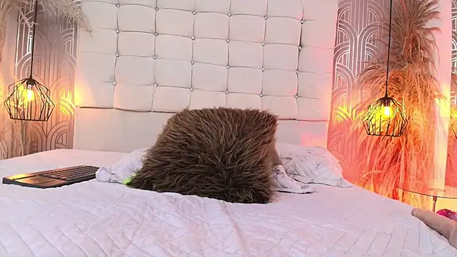 FGLuna online show from 09.11.25