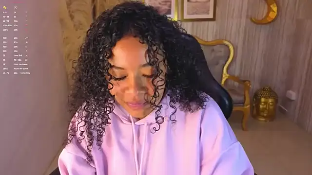 Snapshot of risada_temptation_s chatting on 11.21.25 risada temptation s online show from 11.21.25