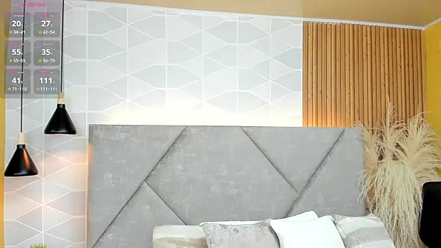 Jade Whisper online show from 11.21.25