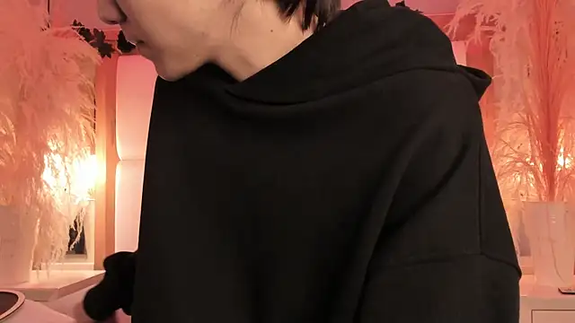 Snapshot of Daphne_And_Roger chatting on 02.09.26 Daphne And Roger online show from 02.09.26