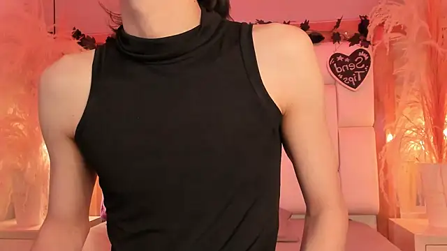 Snapshot of Daphne_And_Roger chatting on 02.10.26 Daphne And Roger online show from 02.10.26