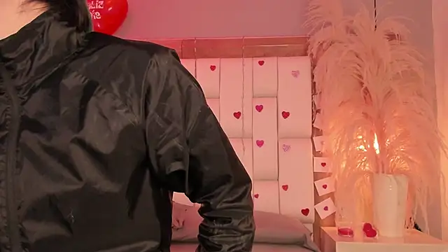 Snapshot of Daphne_And_Roger chatting on 02.20.26 Daphne And Roger online show from 02.20.26