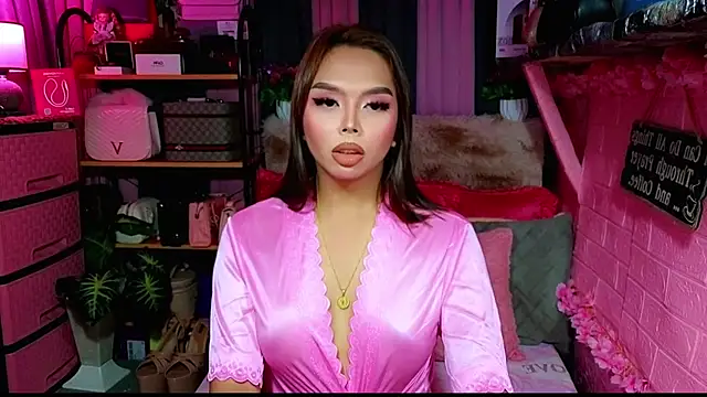 MoniqueCeleste online show from 10.27.25