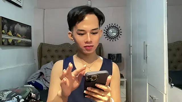 Snapshot of solana_imani chatting on 09.19.25 solana imani online show from 09.19.25