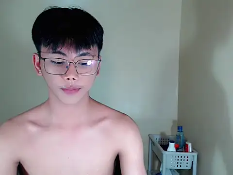 ynotyu online show from 11.05.25