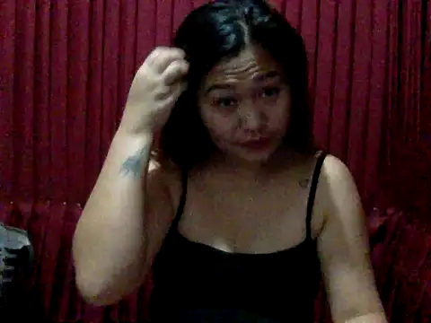 yummy mia online show from 07.14.26
