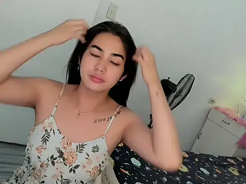 Alovelydoll nica online show from 10.16.25