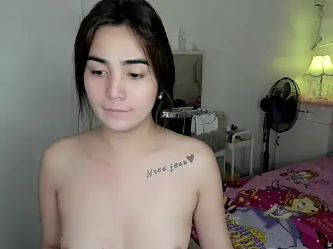 Snapshot of Alovelydoll_nica chatting on 04.20.26 Alovelydoll nica online show from 04.20.26