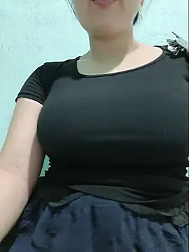 Shiny Babe online show from 07.22.26