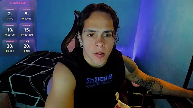 Maximiliano scoott   online show from 10.07.25