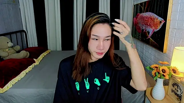 TRANSGODDESSA online show from 10.27.25