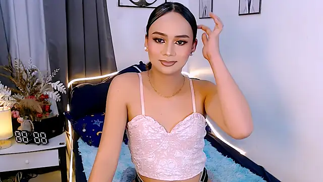 Snapshot of Zialustts chatting on 11.09.25 Zialustts online show from 11.09.25