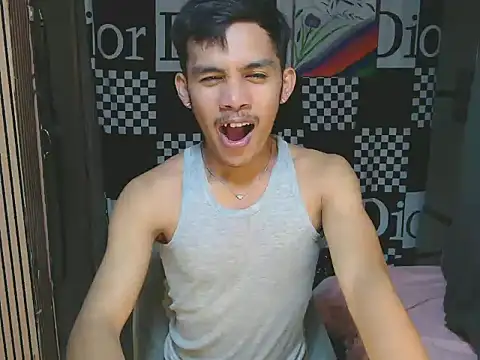 urhot chany online show from 02.20.26