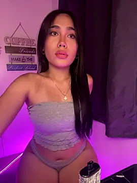 Snapshot of xo_mixy chatting on 11.22.25 xo mixy online show from 11.22.25