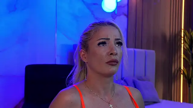 Izabellle02 online show from 04.18.26