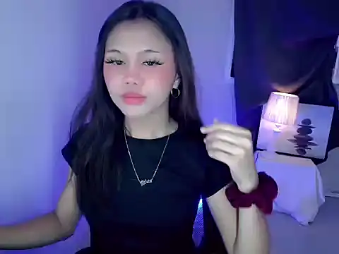 Filipina milker online show from 10.21.25