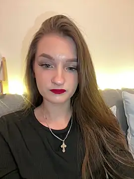 Snapshot of AdelinaEmber chatting on 10.25.25 AdelinaEmber online show from 10.25.25