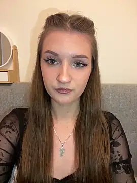 AdelinaEmber online show from 12.23.25