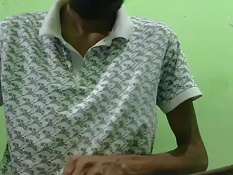 Snapshot of rockyy23boy chatting on 09.18.25 rockyy23boy online show from 09.18.25