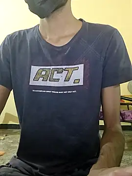 Snapshot of rockyy23boy chatting on 10.21.25 rockyy23boy online show from 10.21.25