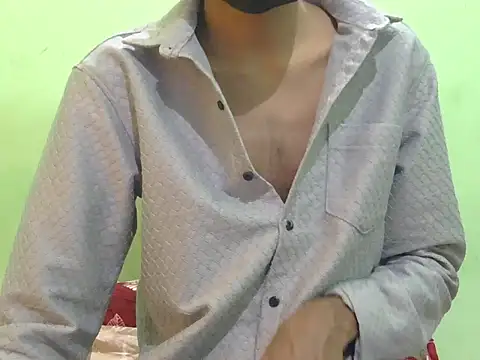 Snapshot of rockyy23boy chatting on 11.07.25 rockyy23boy online show from 11.07.25