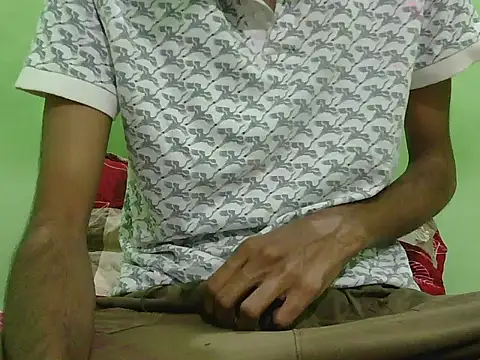 Snapshot of rockyy23boy chatting on 11.11.25 rockyy23boy online show from 11.11.25