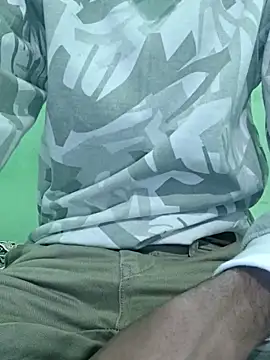 Snapshot of rockyy23boy chatting on 12.03.25 rockyy23boy online show from 12.03.25