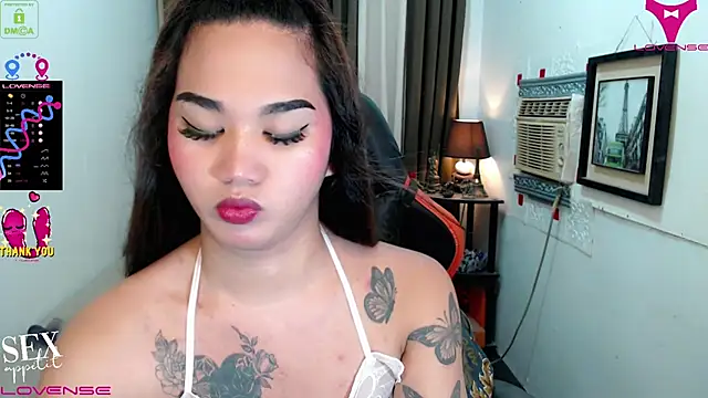 Snapshot of lil_fantacy chatting on 11.09.25 lil fantacy online show from 11.09.25