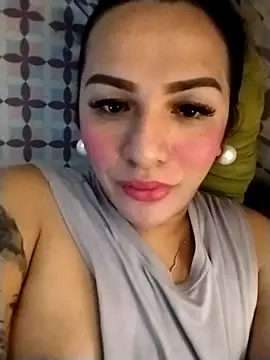 enoria1992 online show from 11.20.25