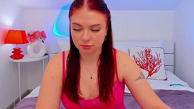 Snapshot of LizyBex chatting on 05.11.26 LizyBex online show from 05.11.26