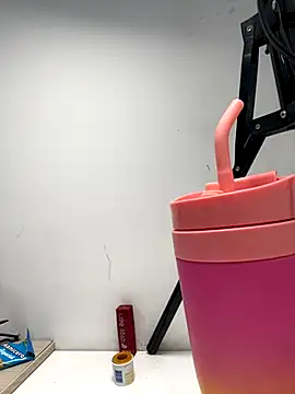 Snapshot of megan_bigboobs_ chatting on 09.17.25 megan bigboobs online show from 09.17.25